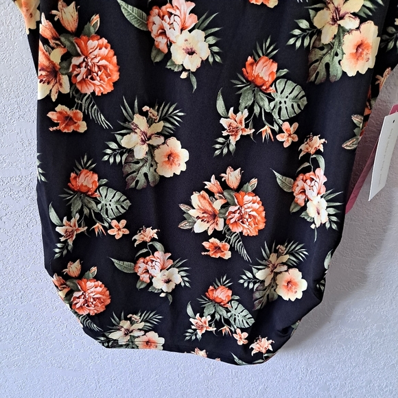 Floral Maternity Blouse - Picture 3 of 7